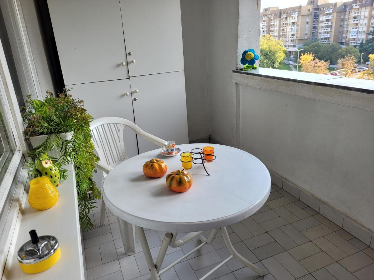 Soleil Central Apartments Skopje Buitenkant foto
