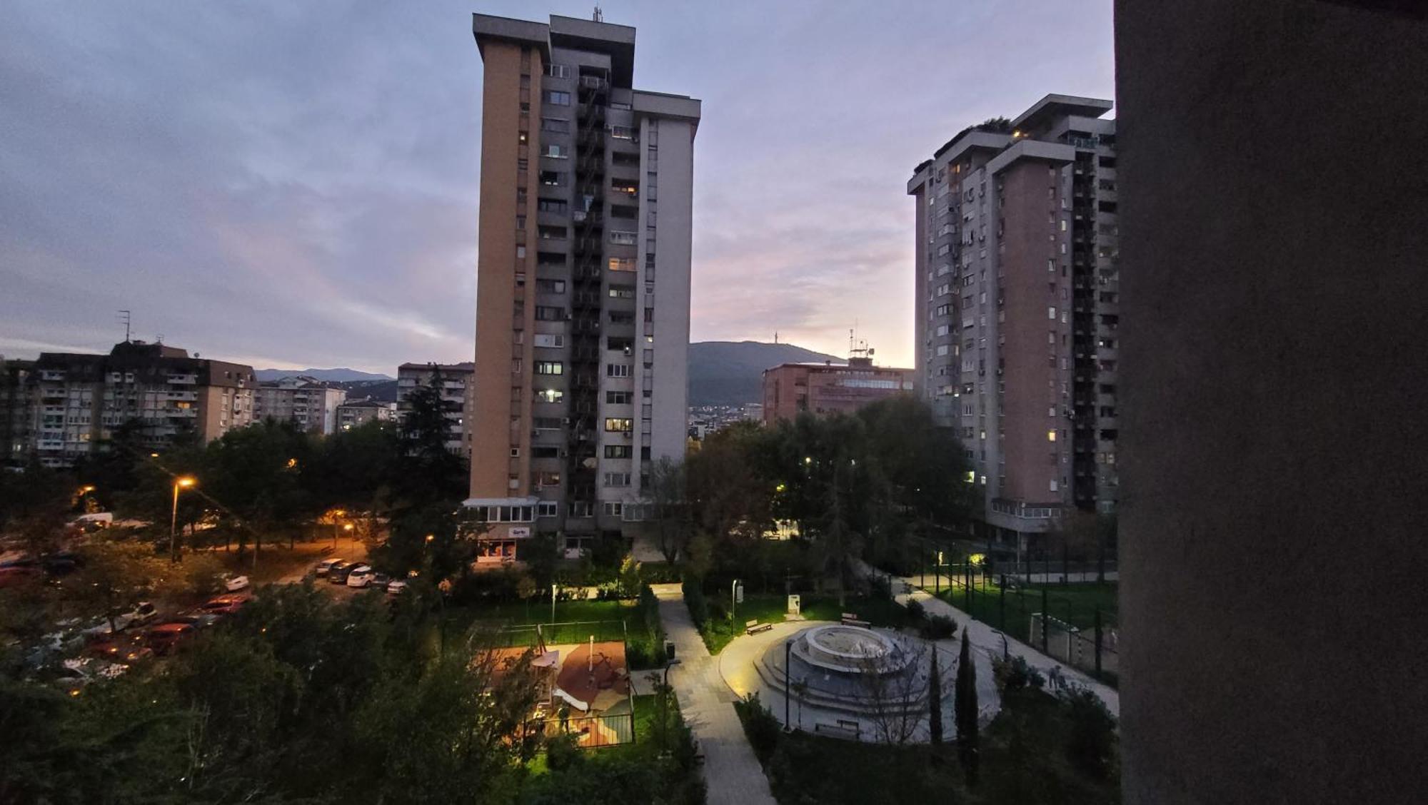 Soleil Central Apartments Skopje Buitenkant foto