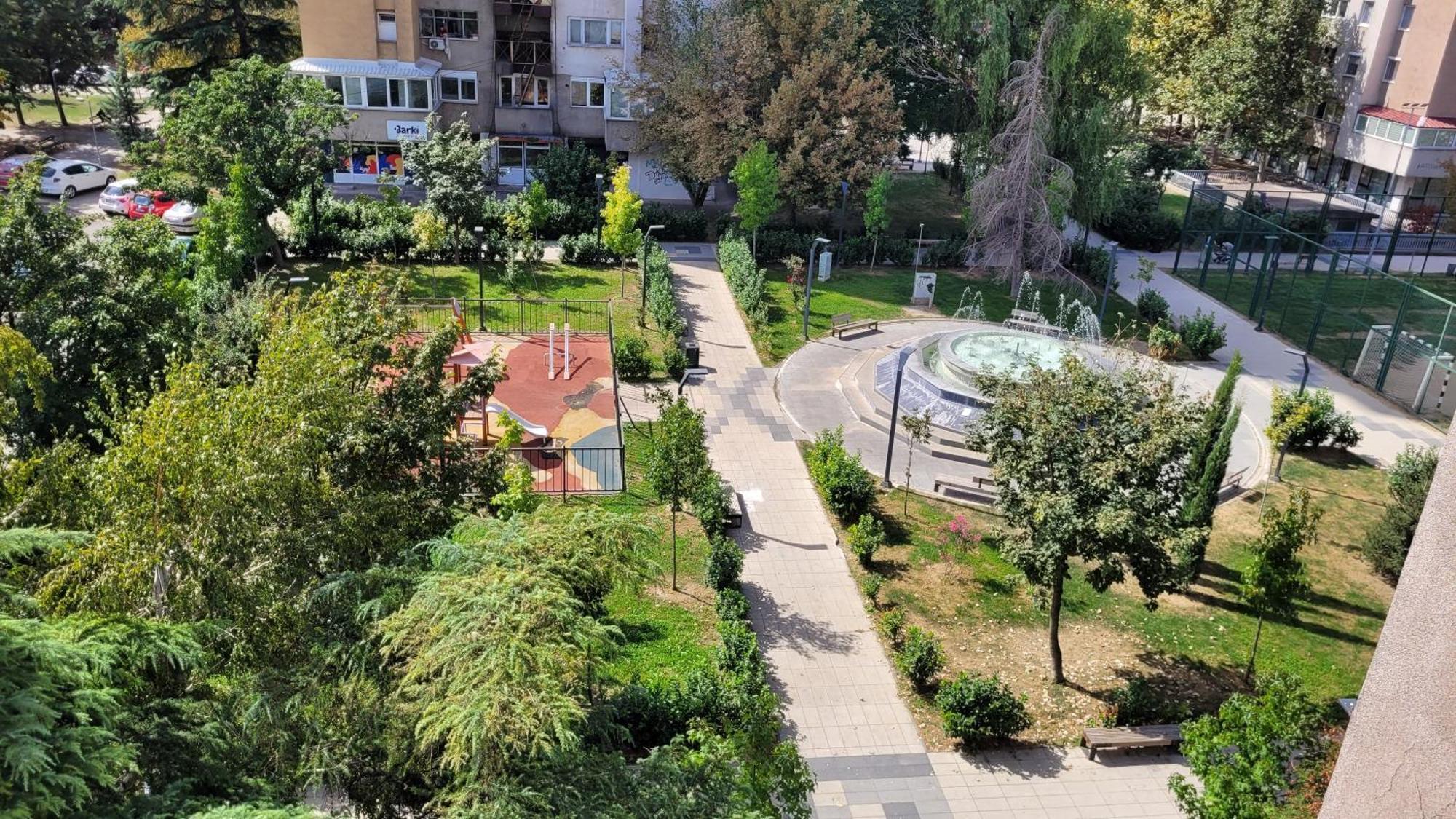 Soleil Central Apartments Skopje Buitenkant foto